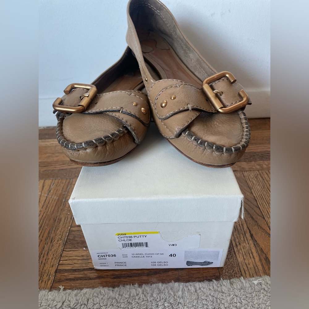 Chloe Moccasin size 40